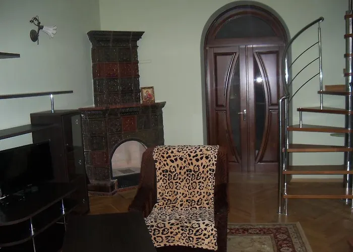 Apartment Roman شقة إلفيف