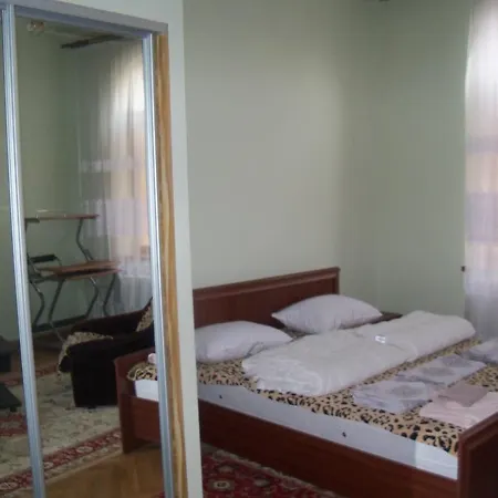Apartment Roman *
